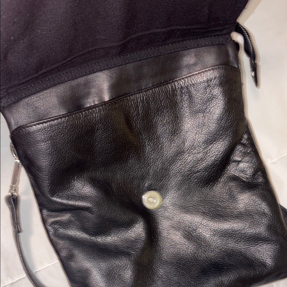 Still Nordic Soft Leather Crossbody Bag - Picture 11 of 11